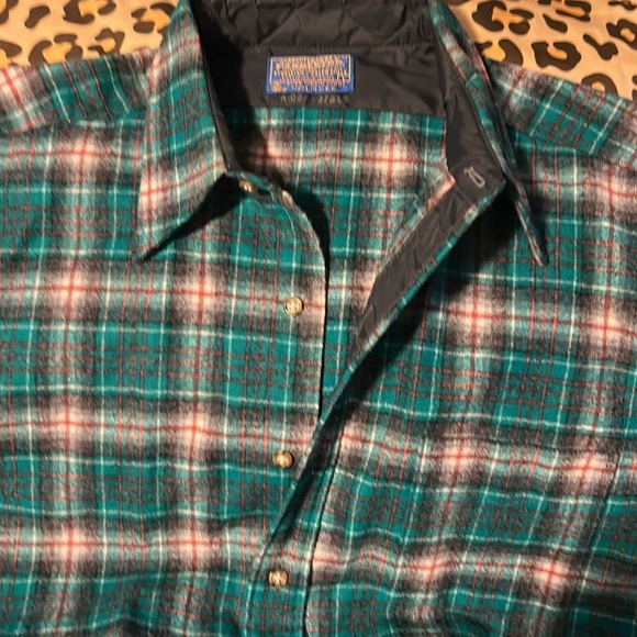Vintage Pendleton Wool Teal Green |Gray Plaid Men's 60’s -70’s Button Down Shirt - Picture 16 of 17